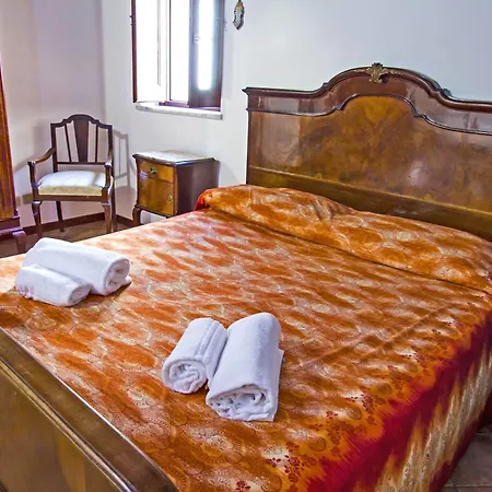 Casa Ifigenia Tatil Evi